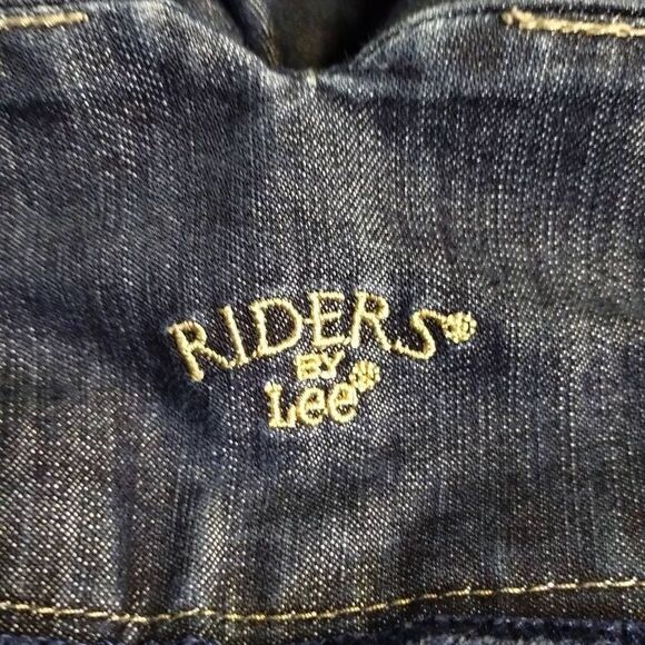 Riders by Lee Capri Jeans Long Denim Shorts Jr Sz 5/6 Lightweight Dark Blue - Picture 4 of 5